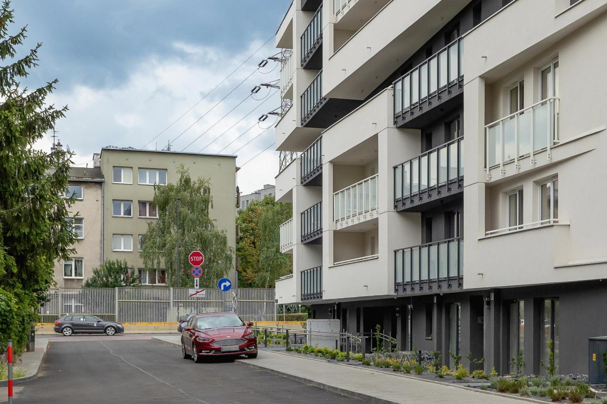 Apartment Stylish Klemensiewicza In Cracow By Renters Krakow