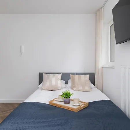 Stylish Klemensiewicza Studios In Cracow By Noclegi Renters Krakow Exterior photo