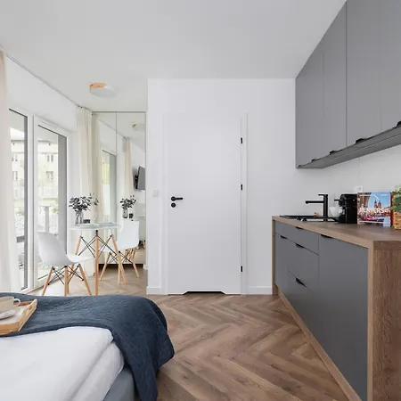 Stylish Klemensiewicza Studios In Cracow By Noclegi Renters Krakow Exterior photo